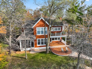 5722 Dunham Path, Stevensville, MI 49127