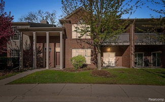 1708 Deepwood Cir Unit 40, Rochester, MI 48307
