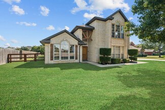 105 Dogwood Trail, Denton, TX 76208