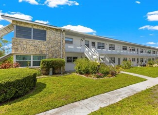 6055 21st St N Unit 6, Saint Petersburg, FL 33714