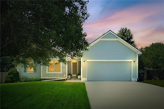 21185 W 126th St, Olathe, KS 66061