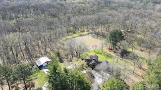 8556 Kee Mac Ln, Alton, IL 62002
