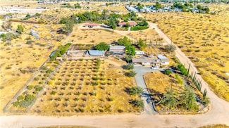 11507 Savage Ln, Apple Valley, CA 92308