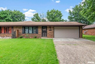 2425 Austin Dr, Springfield, IL 62704