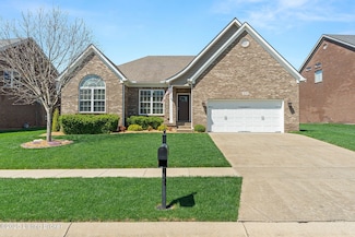 18319 Standwick Dr, Louisville, KY 40245