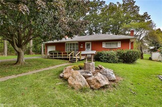 461 Maple St, Wind Gap, PA 18091