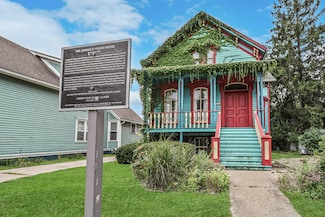 2445 High St, Blue Island, IL 60406