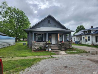 132 N 2nd St, Ashley, IL 62808