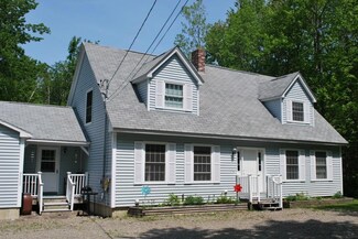 22 Upper Oak Point Rd, Winterport, ME 04496