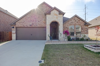 3229 Trails End Rd, Aubrey, TX 76227