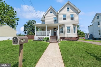 235 W High St, Clayton, NJ 08312