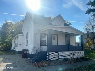 318 E Vine St, Lima, OH 45804
