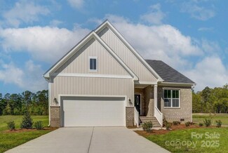 804 Pierce Ave, Mount Holly, NC 28120