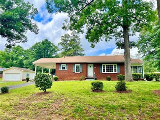 500 Lindbergh St, Winston Salem, NC 27104