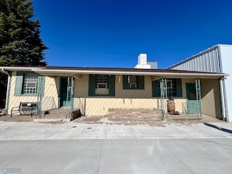 105 Front St N, Barnesville, MN 56514