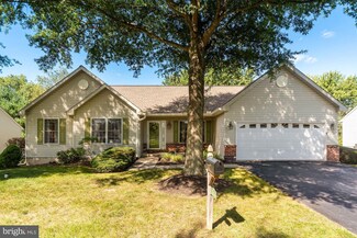 78 Presidential Dr, Royersford, PA 19468