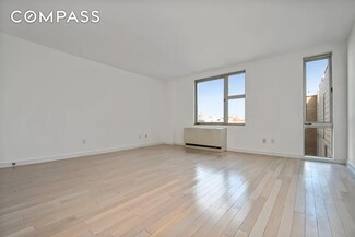 250 Bedford Ave Unit 308, Brooklyn, NY 11249