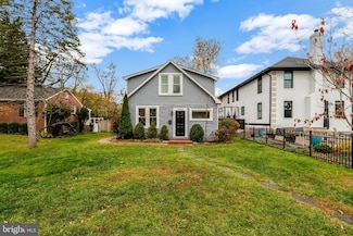 6402 Potomac Ave, Alexandria, VA 22307