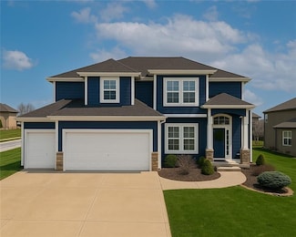 1237 Hillmann Ln, Warrensburg, MO 64093