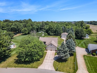 6580 Sunflower Dr SW, Byron Center, MI 49315