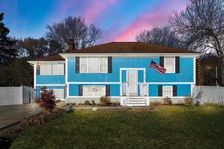 60 Ingraham St, Attleboro, MA 02703