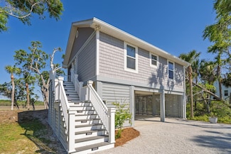 123 Jungle Rd, Edisto Island, SC 29438