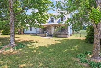 27694 Longview Ln, Seligman, MO 65745