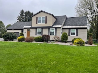 4717 NE Townline Rd, Marcellus, NY 13108
