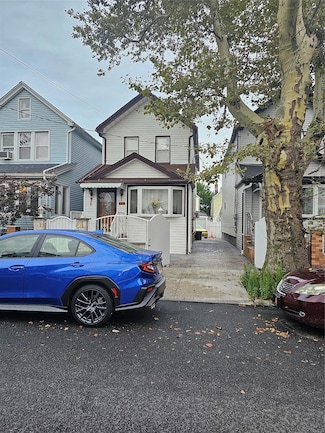 91-25 78th St, Woodhaven, NY 11421