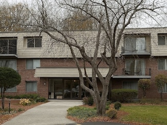 575 Broad St Unit 101, East Weymouth, MA 02189