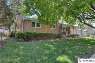 3521 N 56th St, Omaha, NE 68104