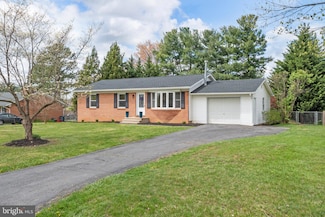 1142 Tuscawilla Dr, Charles Town, WV 25414