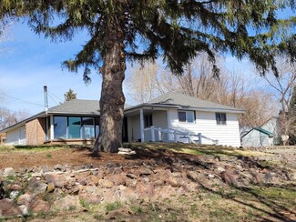 112 N Hilltop Ave, Hines, OR 97738