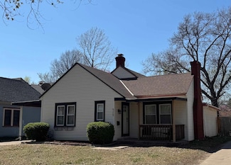 525 S Pershing St, Wichita, KS 67218