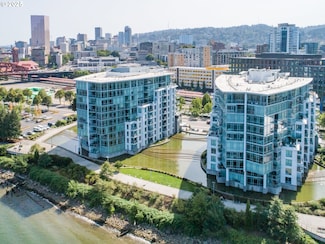1310 NW Naito Pkwy Unit 707A, Portland, OR 97209
