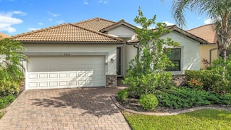 9824 Hilltop Dr, Venice, FL 34292