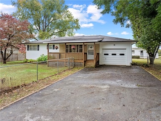 119 Carr Ct, Harrison, AR 72601