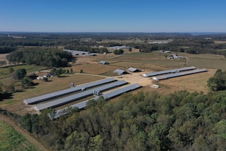 1563 Kennamer Farm Rd, Albertville, AL 35951