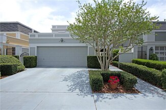 2010 N Countryside Cir, Orlando, FL 32804