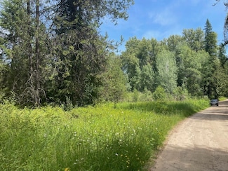 600 Huntley Ln, Newport, WA 99156
