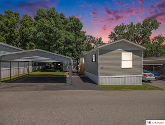 3717 N 126th Plaza Unit 395, Omaha, NE 68164