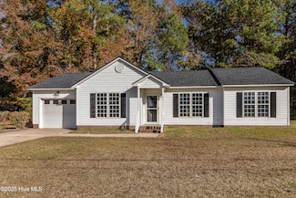 601 Girl Scout Rd, Kinston, NC 28501