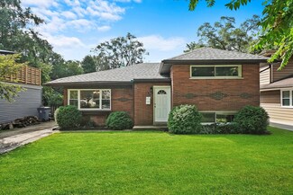 4223 149th St, Midlothian, IL 60445