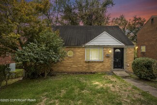 7841 Mark Dr, Verona, PA 15147