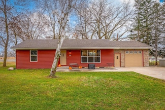 120 4th Ave N, Pease, MN 56363