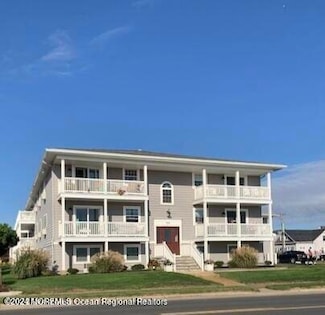 709 N Ocean Ave Unit 3, Avon-By-the-sea, NJ 07717