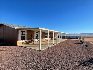 3705 E Calle Alamo, Kingman, AZ 86409