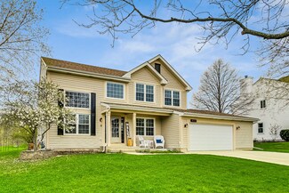 477 Barn Swallow Dr, Lindenhurst, IL 60046