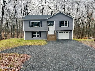 107 White Tail Ln, Milford, PA 18337