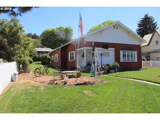 240 S Court St, Heppner, OR 97836